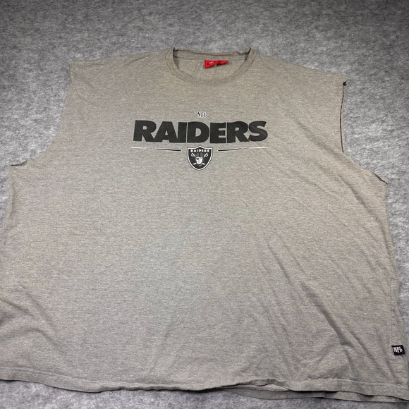 NFL Other - Las Vegas Raiders Mens Tshirt 7X NFL Gray Sleeveless T-Shirt 100% Cotton